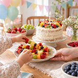 Kindergeburtstag zu Hause mit Obstspießen und Kuchen